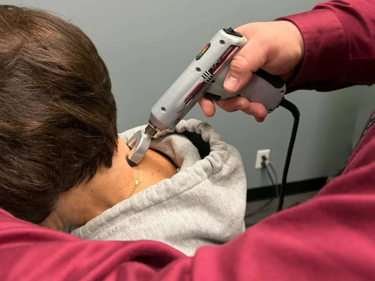 How Impulse Adjusting works at Schanuth Family Chiropractic